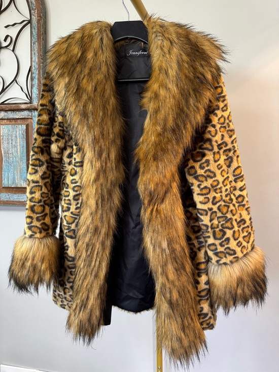 Jenniferm Leopard Print Faux Fur Coat with Trim EUC L - Picture 4 of 13